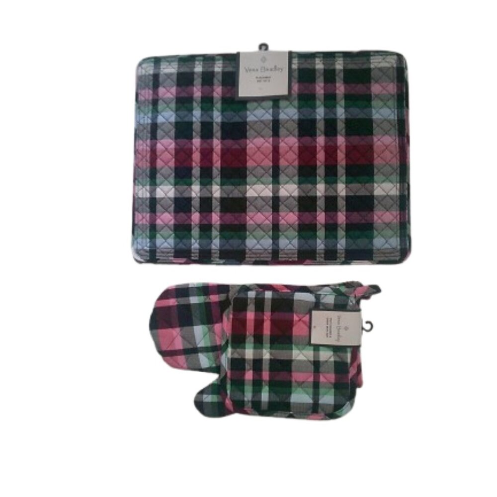 Vera Bradley Pot Holder&Oven Mitt Set + 2 Placemats (New w/tags)